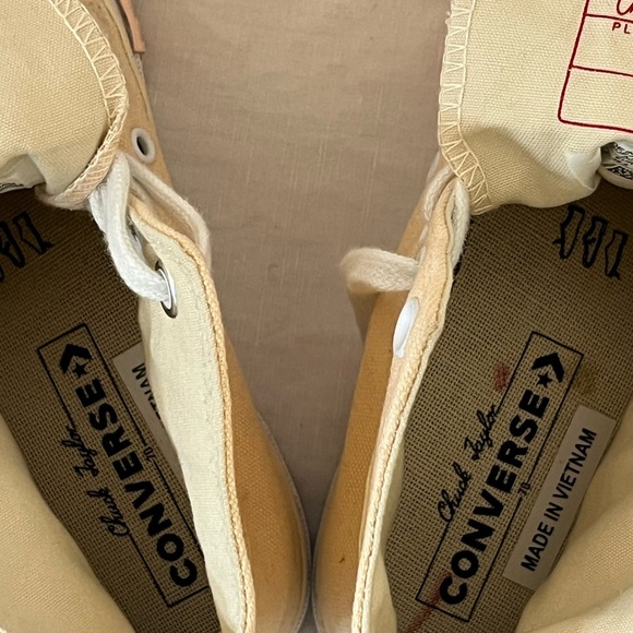 Converse Peachy Pink High-Top Sneakers Chuck Taylor Canvas LIKE NEW - Picture 6 of 8